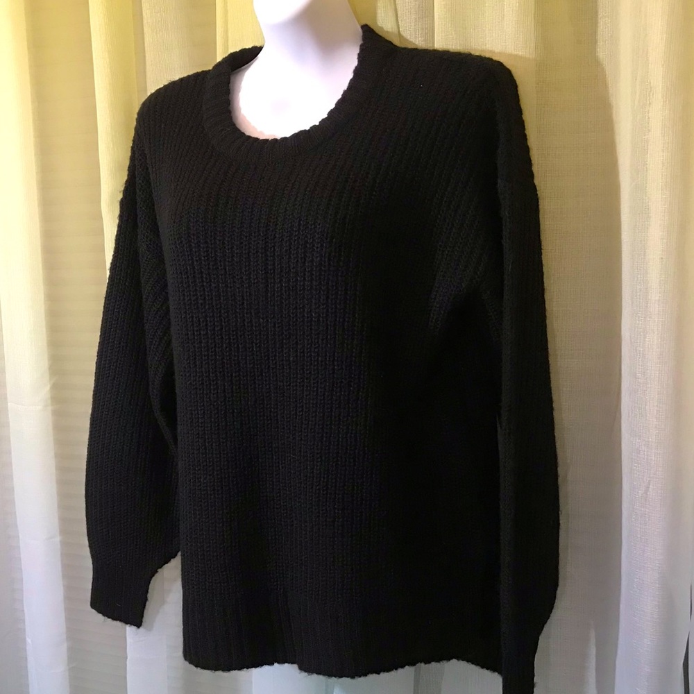 ✅🆕Black Crewneck sweater size 0X